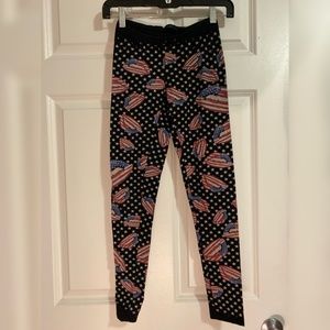 Lip Leggings